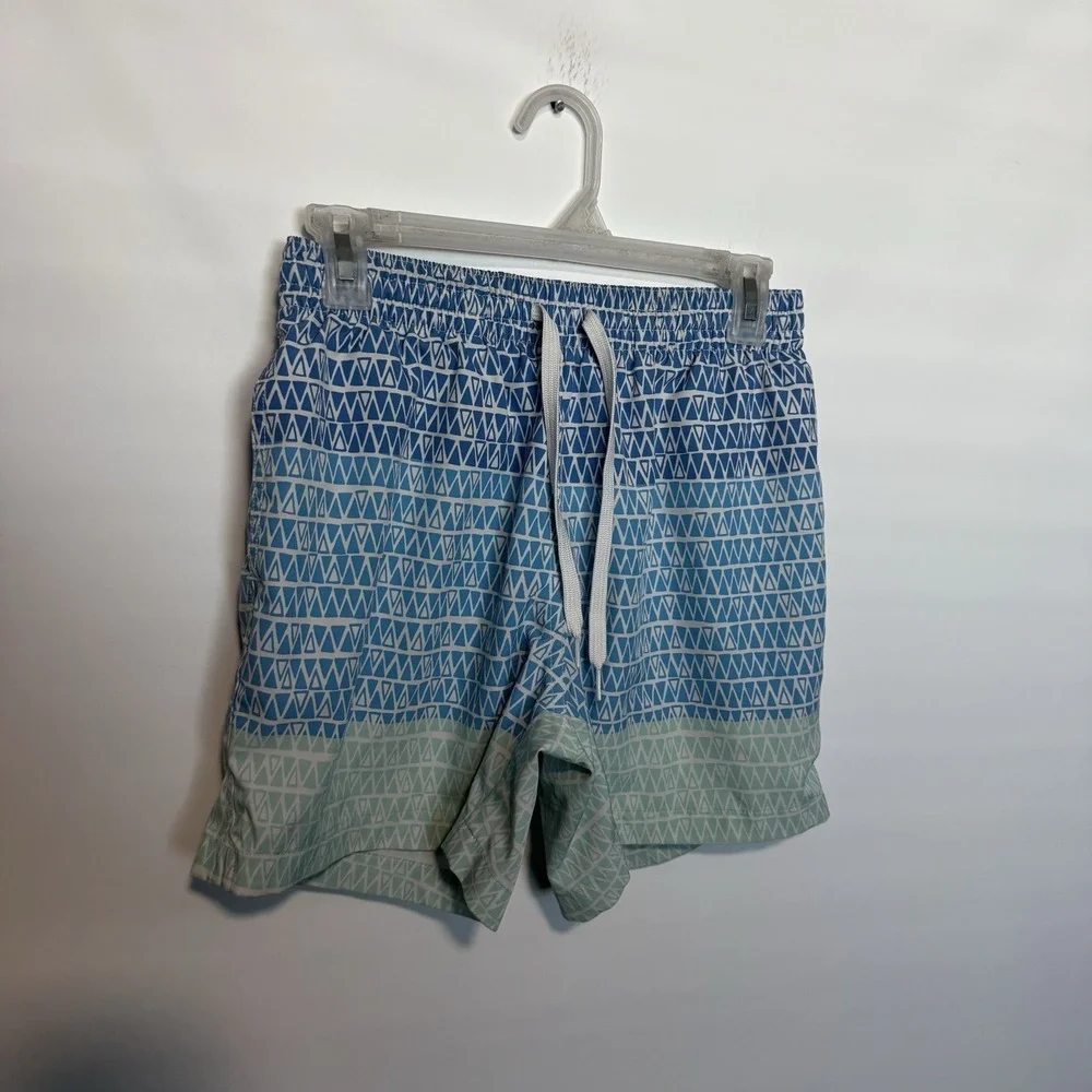 Chubbies Swim Trunks Mens Small Blue Green Geometric Lined Stretch Beach Shorts